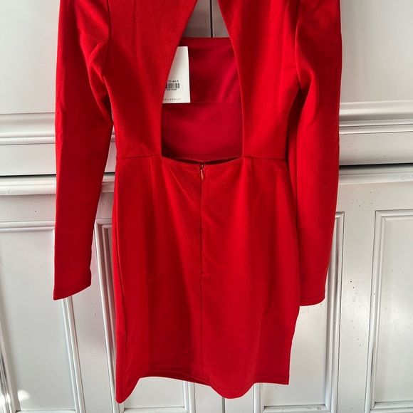 Never worn red long sleeve mini dress - Picture 2 of 2